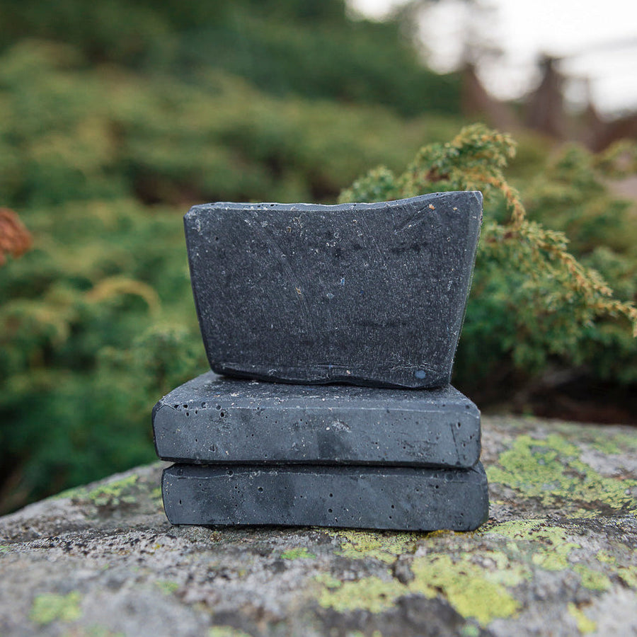 Сапун Активен въглен с чаено дърво